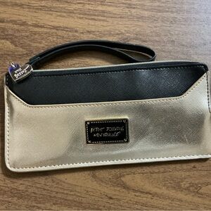 Betsey Johnson Black and Gold Wristlet